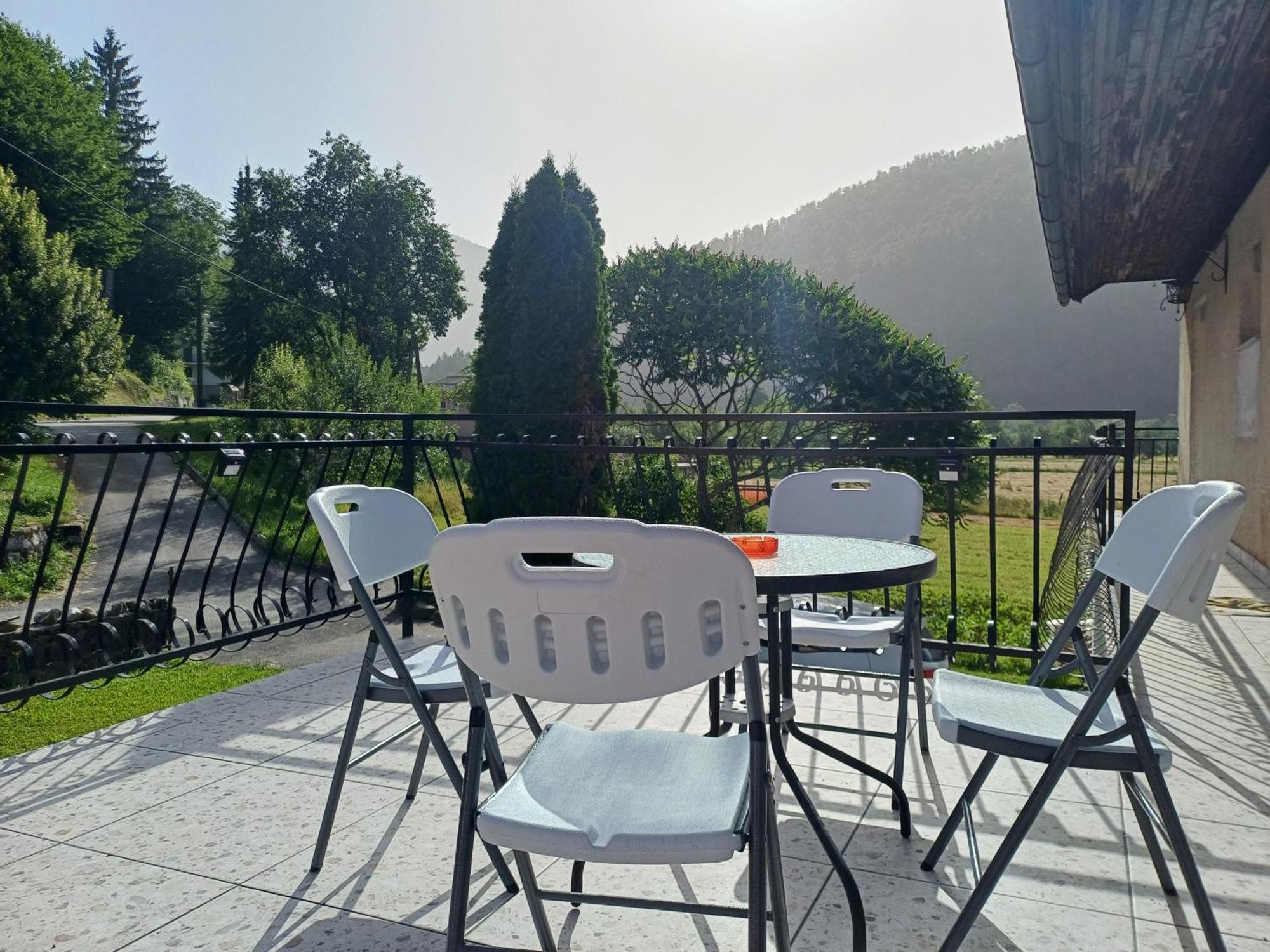 Apartma Ginga Osilnica Exterior foto